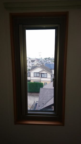 川崎市多摩区　H様邸　ＦＩＸ窓をたてすべり開閉窓へ